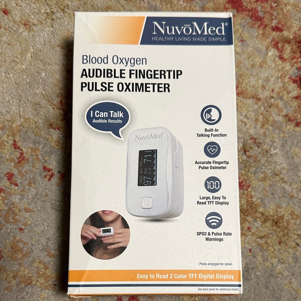 White Audible Fingertip Pulse Oximeter